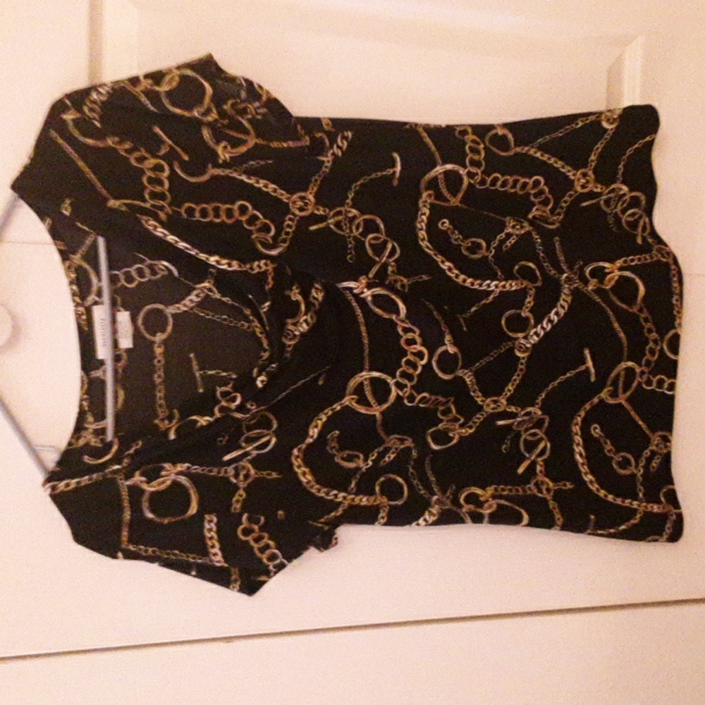 Van Heusen Short Sleeved Silky Blouse with chain print XL